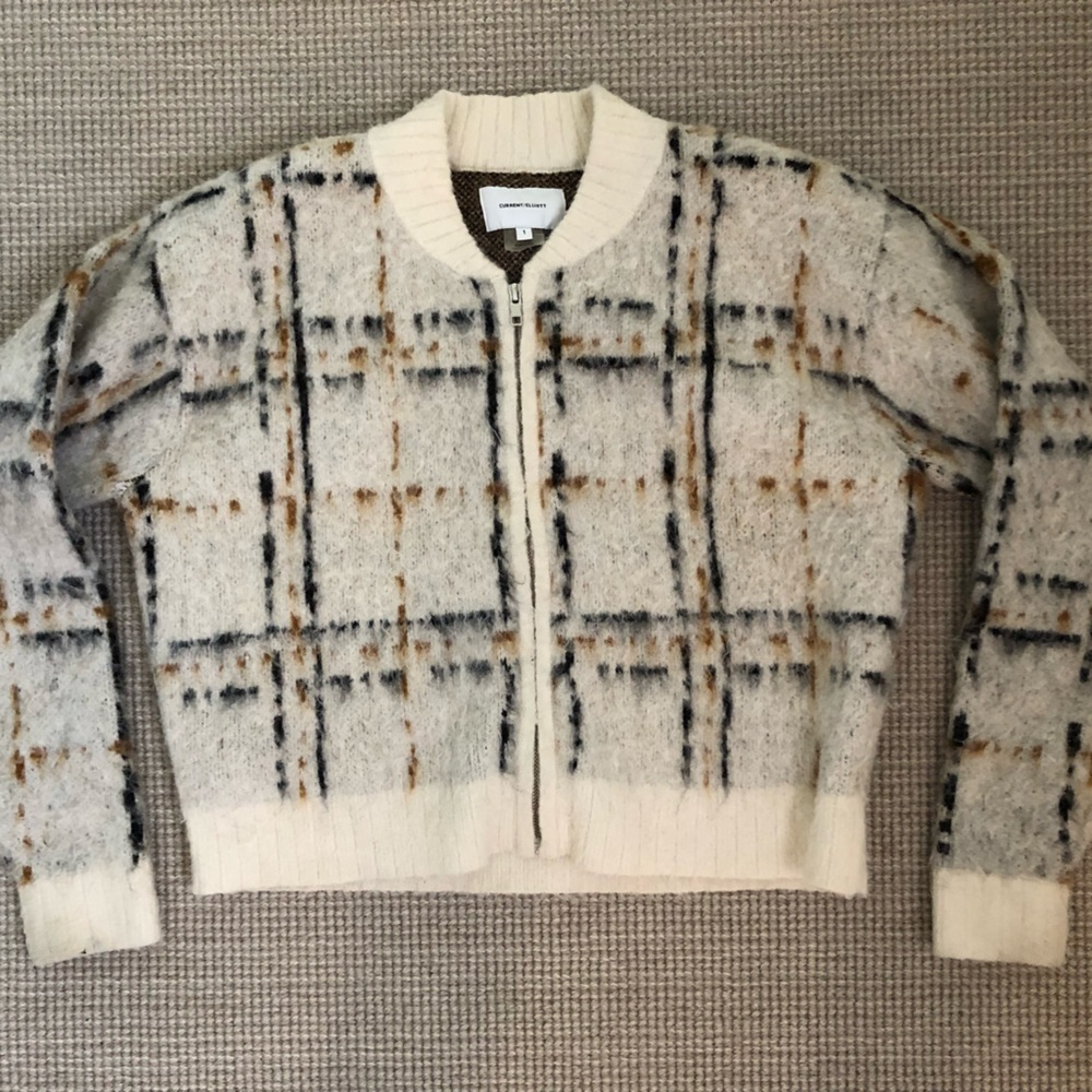 Checkered wool sweater